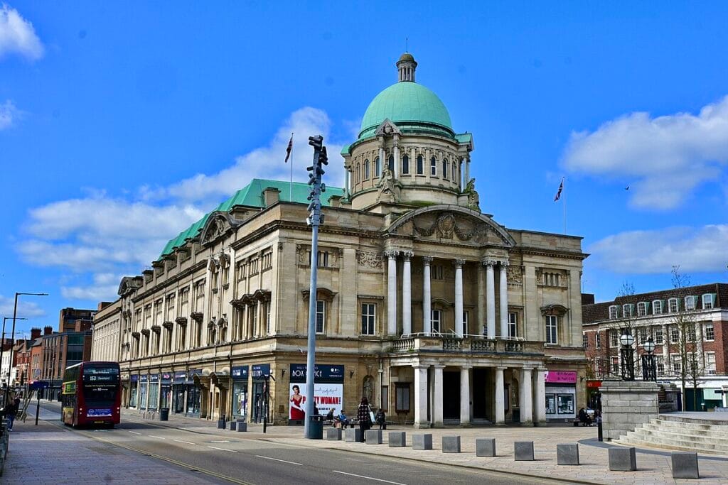 beds shops in hull