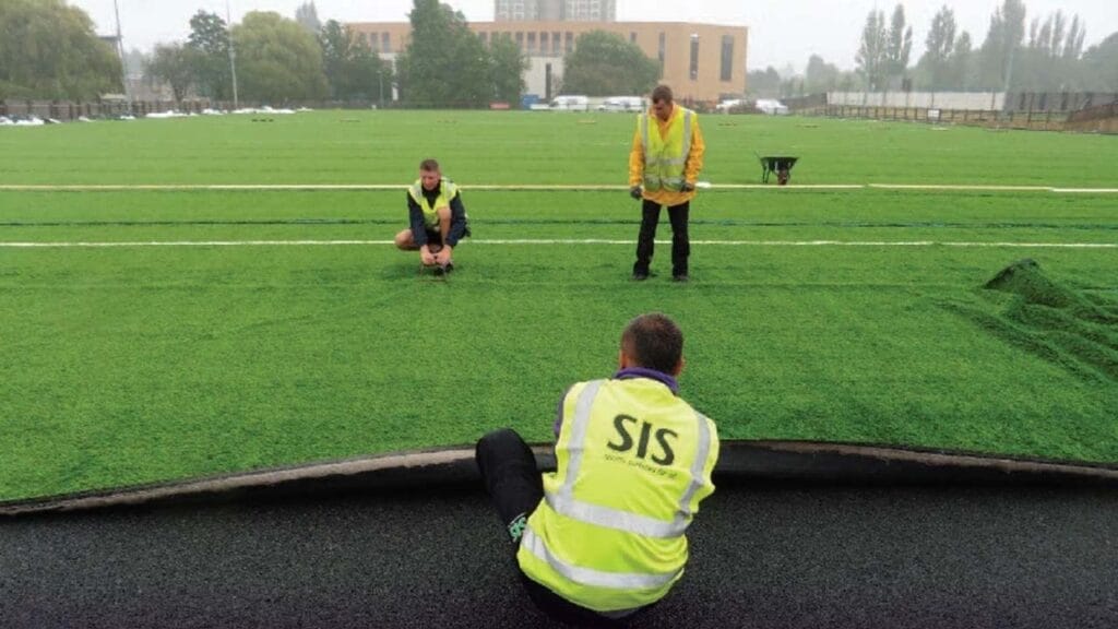 SIS pitches artificial grass