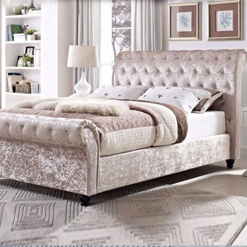 chesterfield sliegh bed