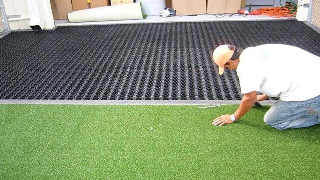 glue the underlay