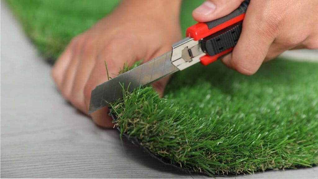 lay and trim the turf