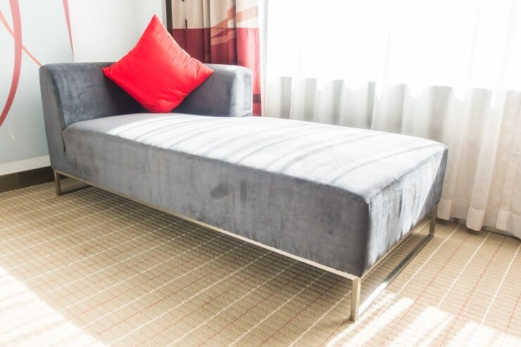 small daybed