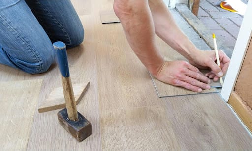 measuring vinyl planks